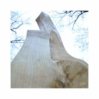 „Lifting” wysokość: 3m 
Drewno akacjowe .
.
.
#sculpture#art#myart#wood#woodsculpture#carving#woodart#handcrafted#movement#artist#sculptureartist#abstract#abstractart#dynamic#gravity#conceptart#outdoor#garden#nature#naturematerials#eco#high#huge#refined#oak#grinding